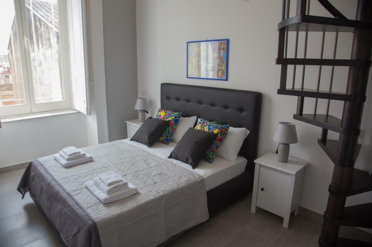 Vesuvius Luxury Suites Napoli Ngoại thất bức ảnh