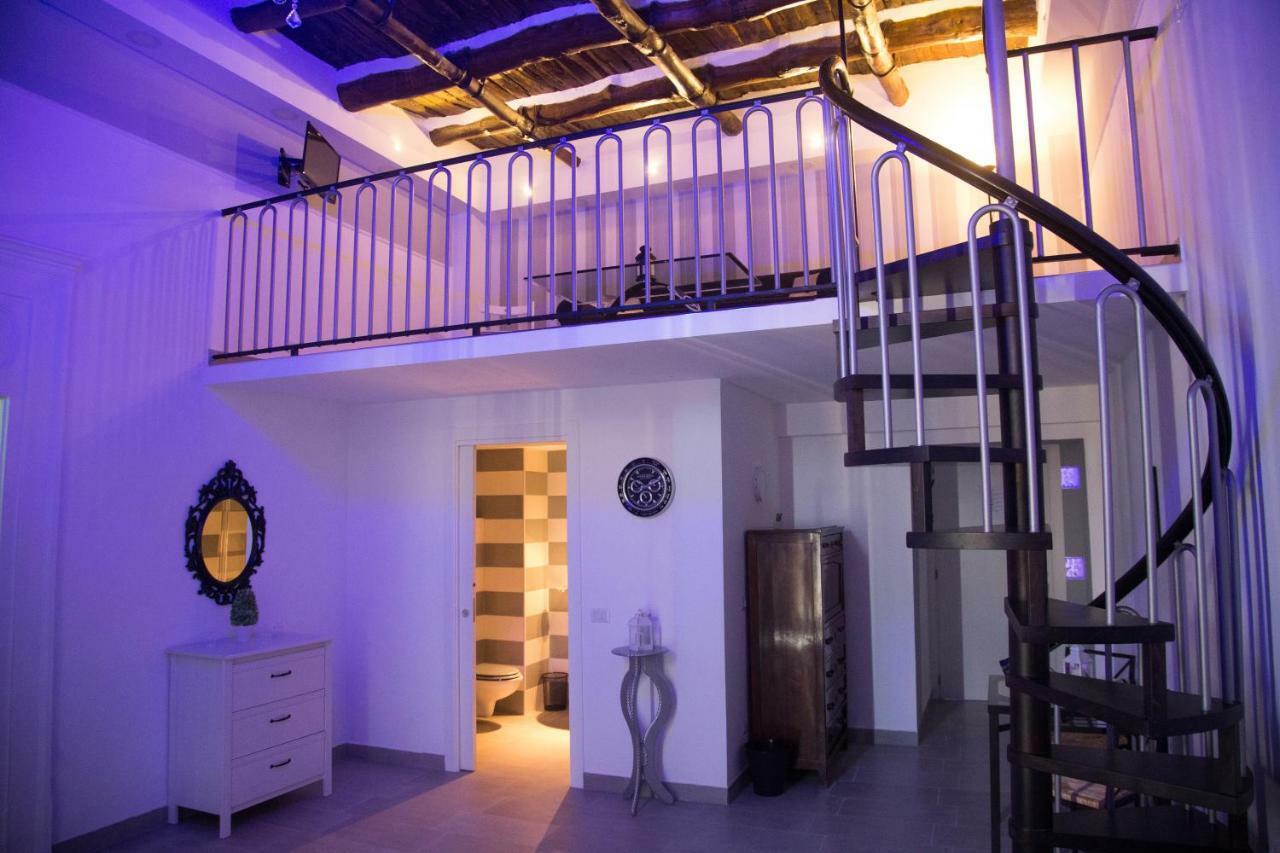 Vesuvius Luxury Suites Napoli Ngoại thất bức ảnh
