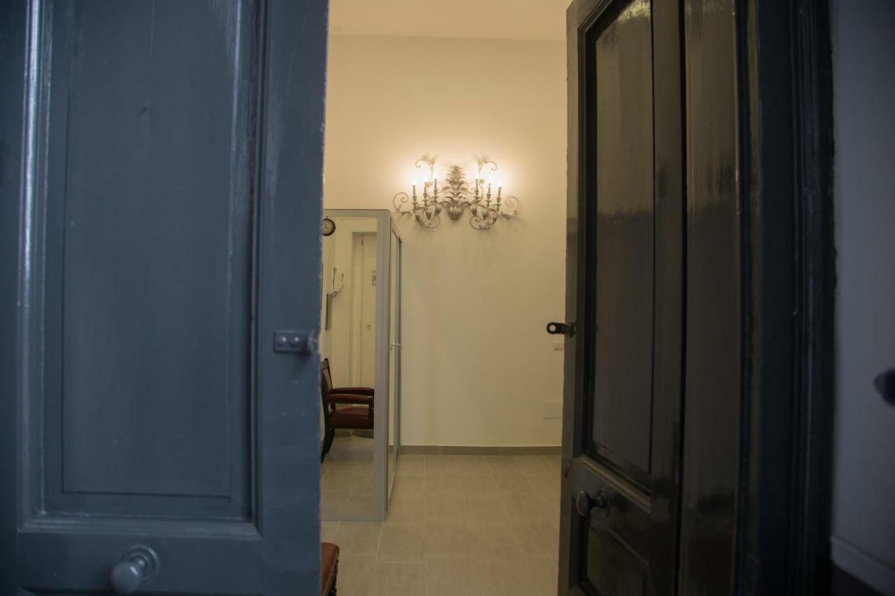 Vesuvius Luxury Suites Napoli Ngoại thất bức ảnh