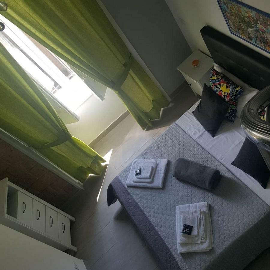 Vesuvius Luxury Suites Napoli Ngoại thất bức ảnh